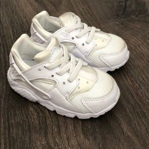 Nike Huarache Run toddler shoes